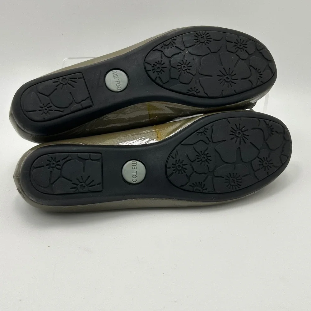 Me Too‎ Alexis Ballet Flats Womens 7.5 Olive Green Ruffle Patent Leather Classic